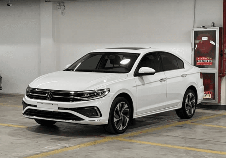 Volkswagen Bora, 2023